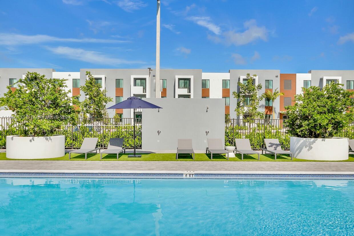 The Avenue at Naranja - Residential Lease