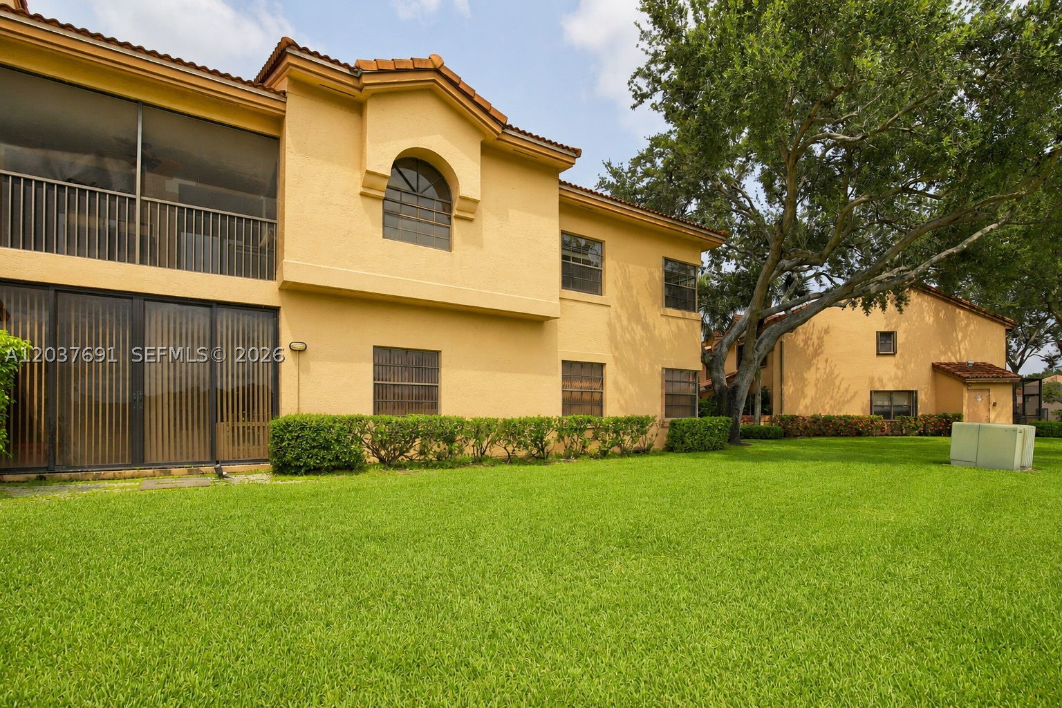 OPTIMA VILLAGE I-B CONDO - Residential