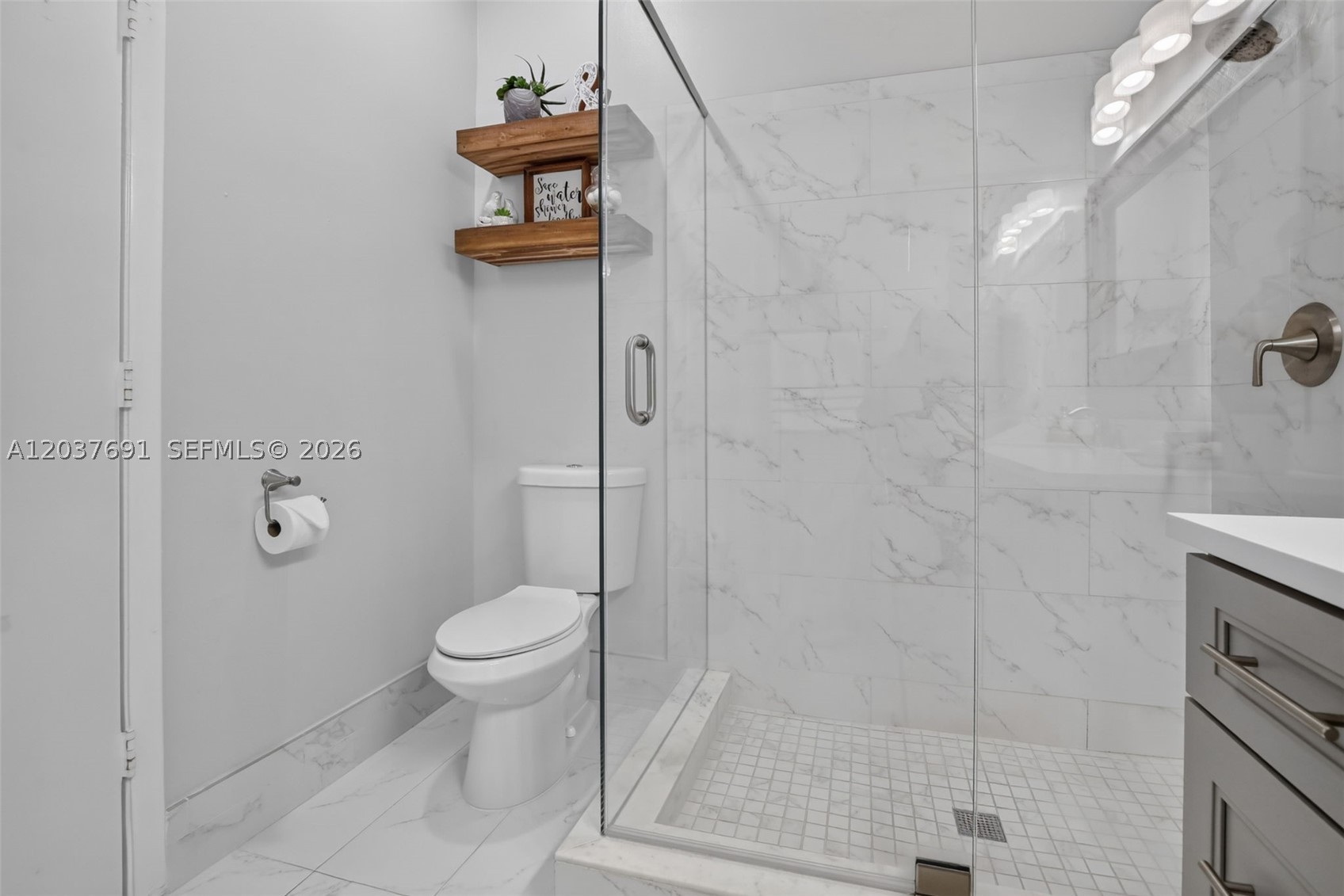 OPTIMA VILLAGE I-B CONDO - Residential