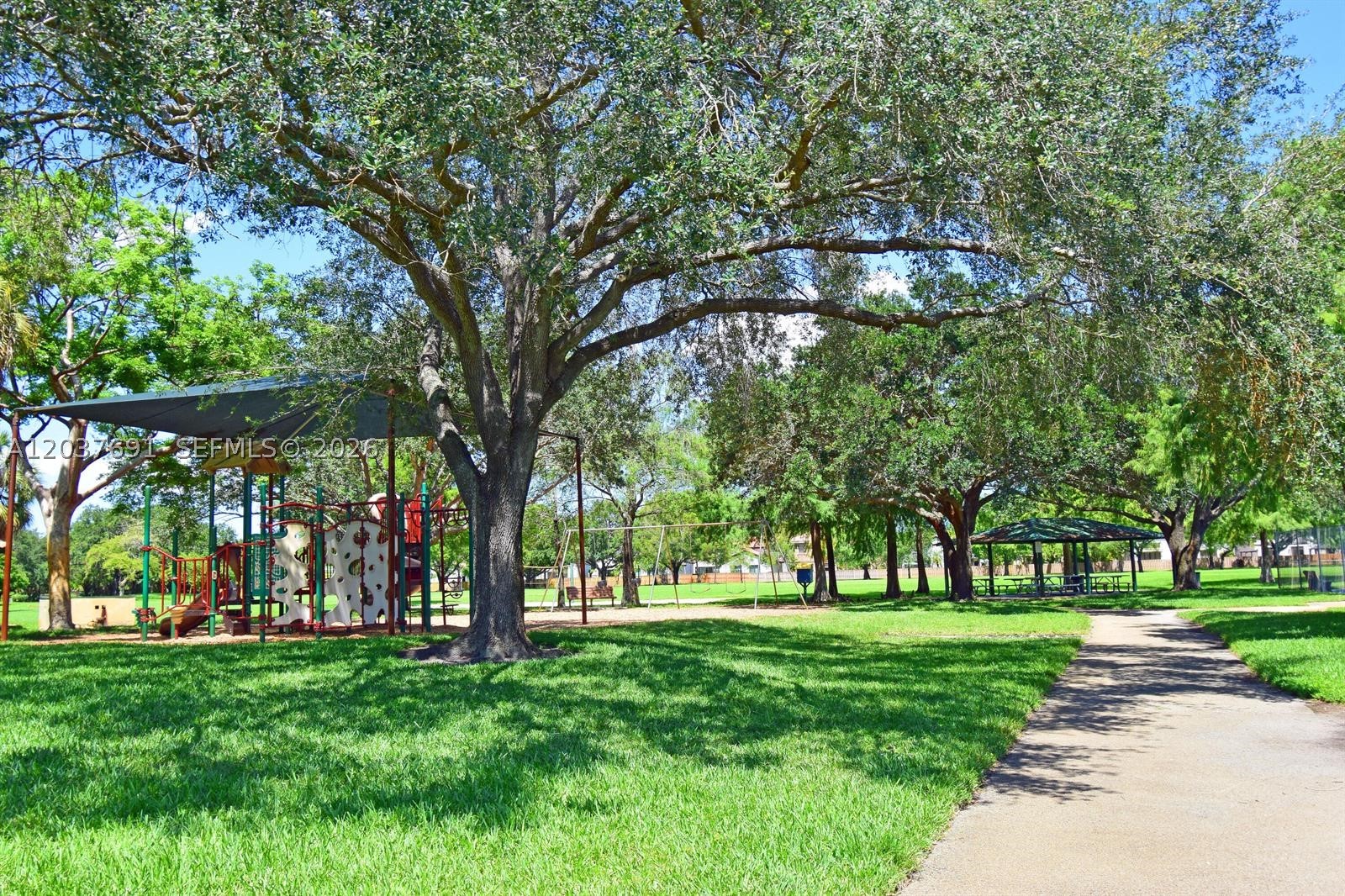 OPTIMA VILLAGE I-B CONDO - Residential