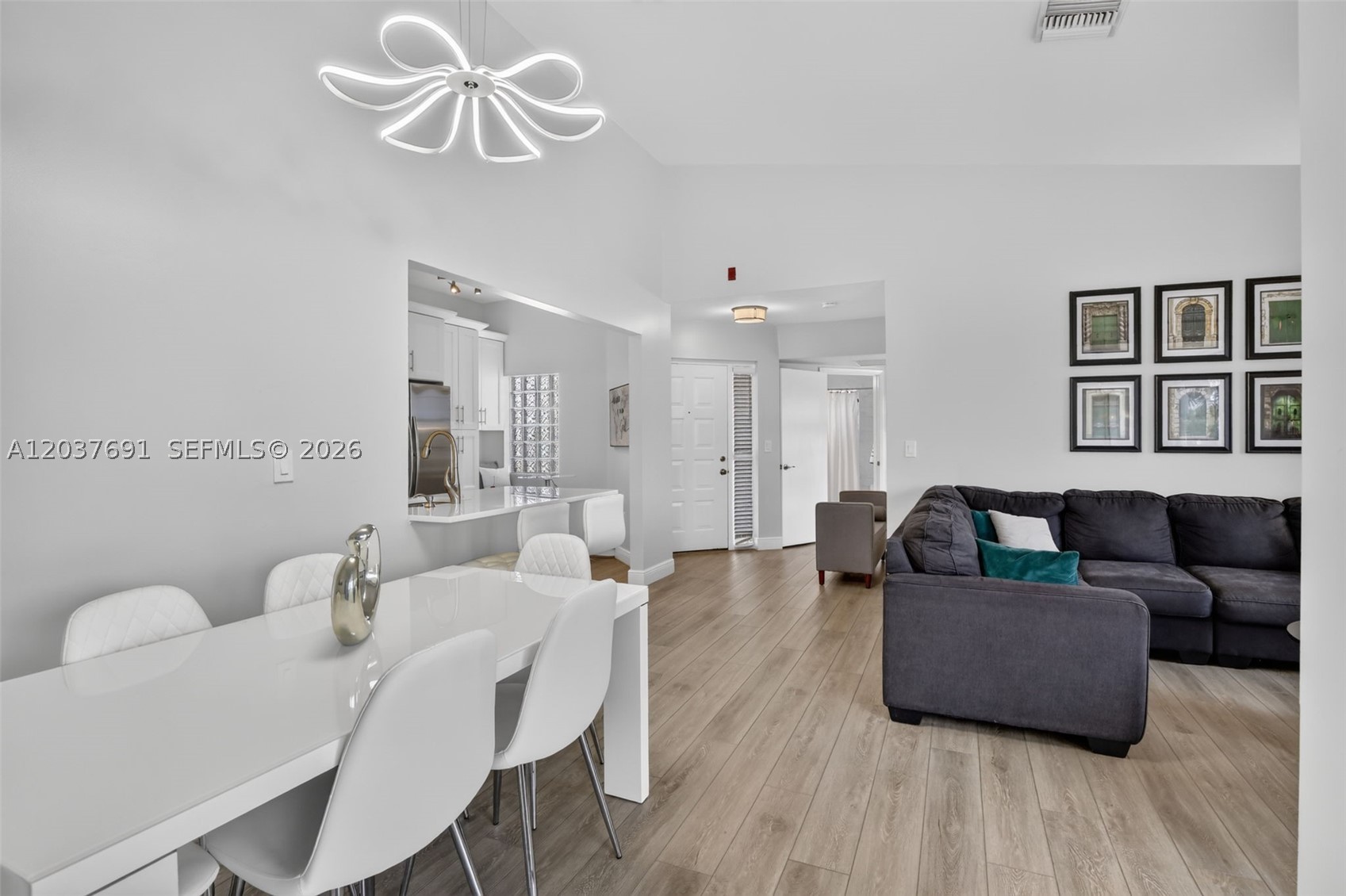 OPTIMA VILLAGE I-B CONDO - Residential