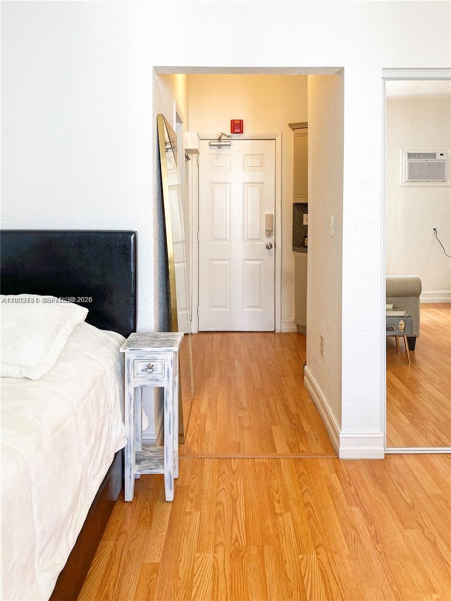 EUCLID CONDO - Residential