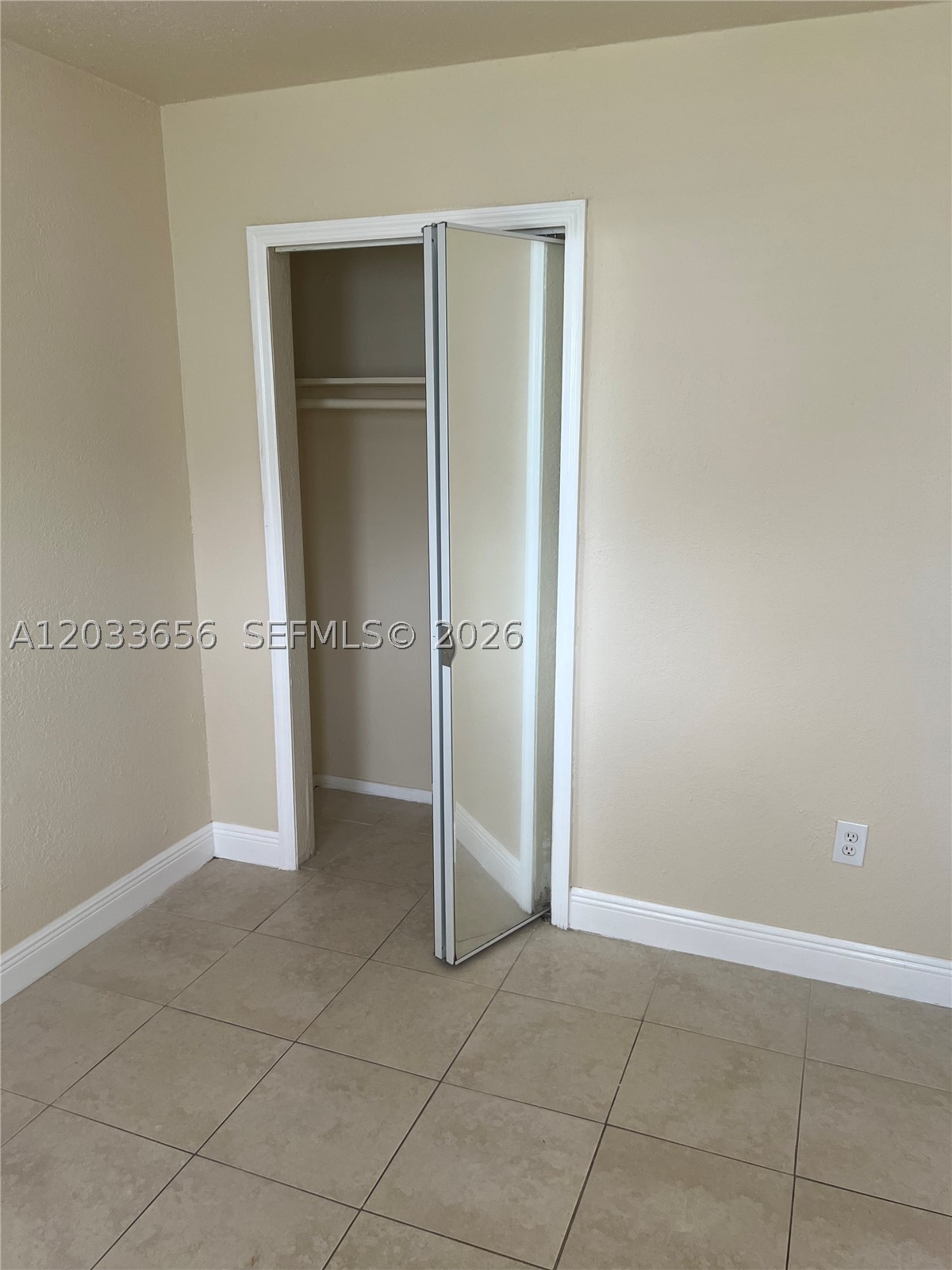 HIGH SCHOOL PK TRACK - Residential Lease