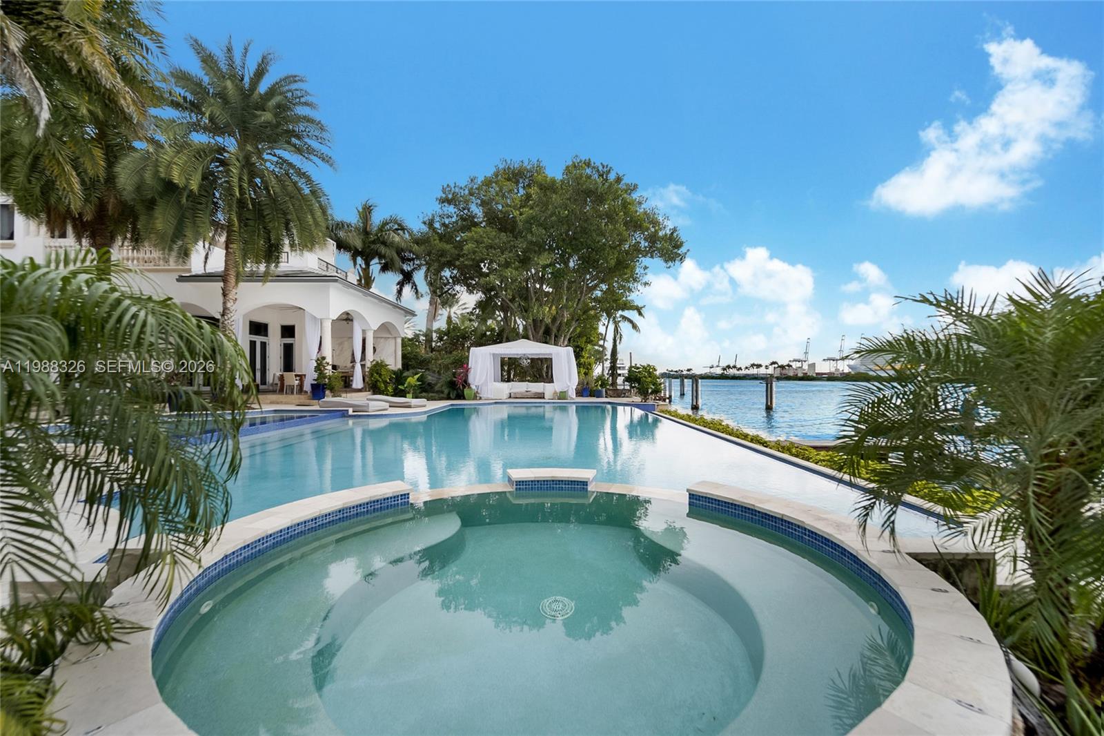 PALM ISLAND - Residential Lease