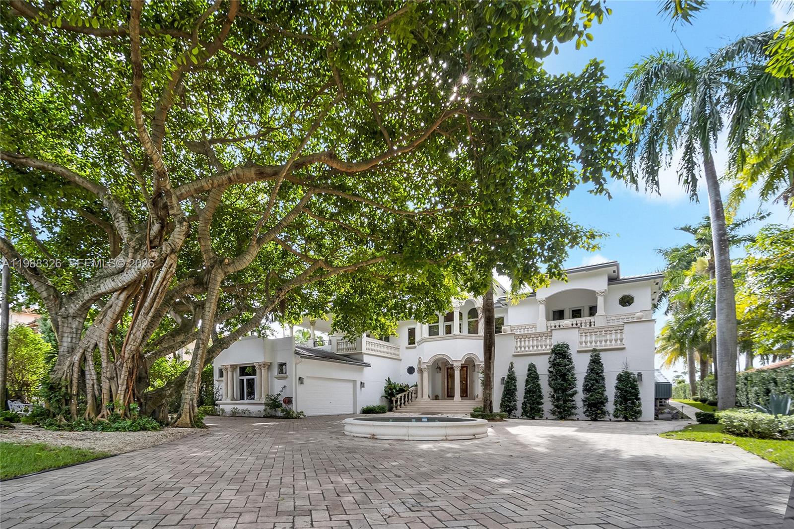PALM ISLAND - Residential Lease