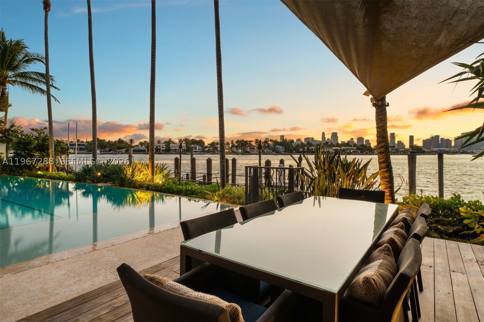 DI LIDO ISLAND - Residential
