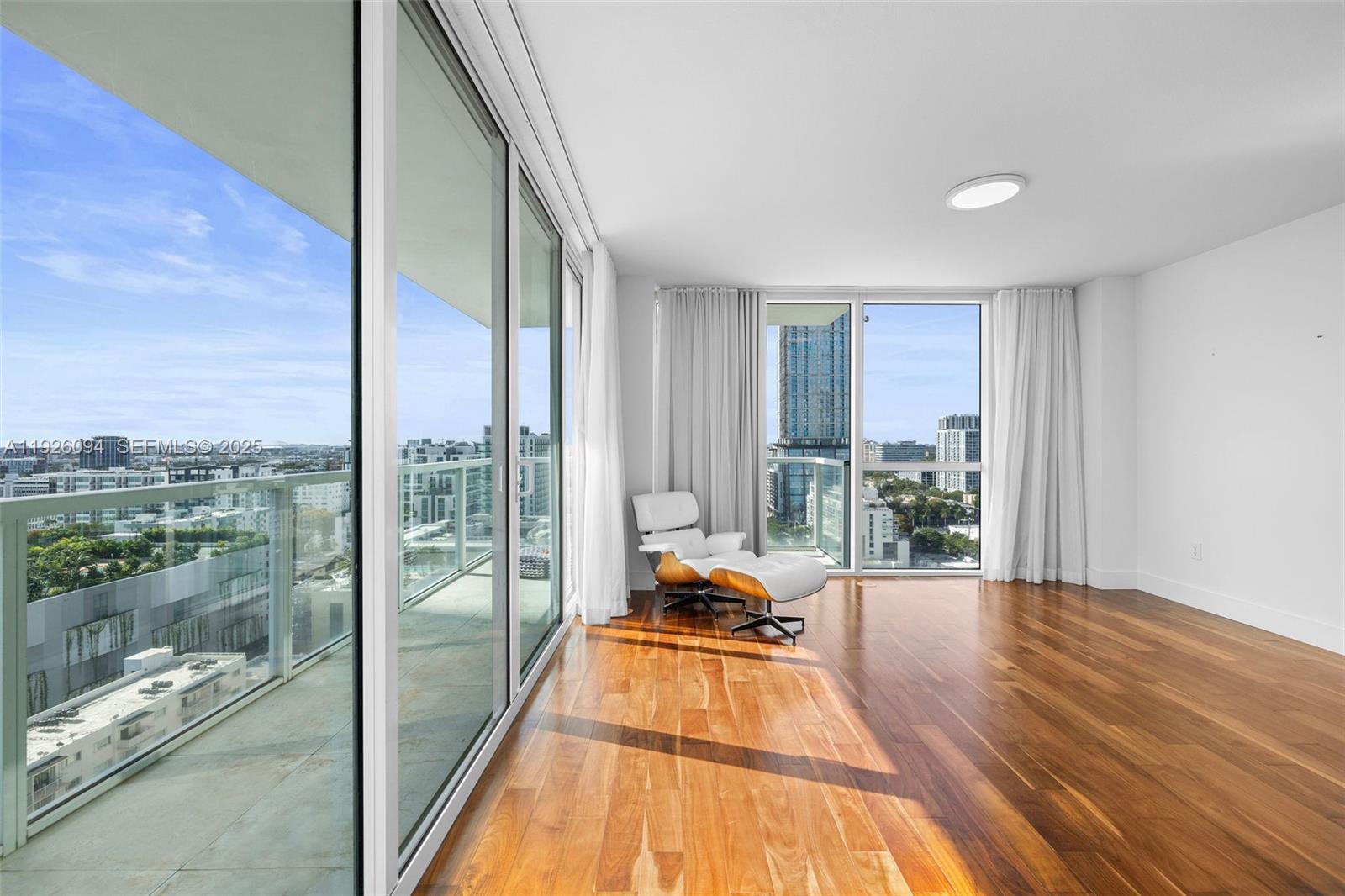 ONYX ON THE BAY CONDO - Residential