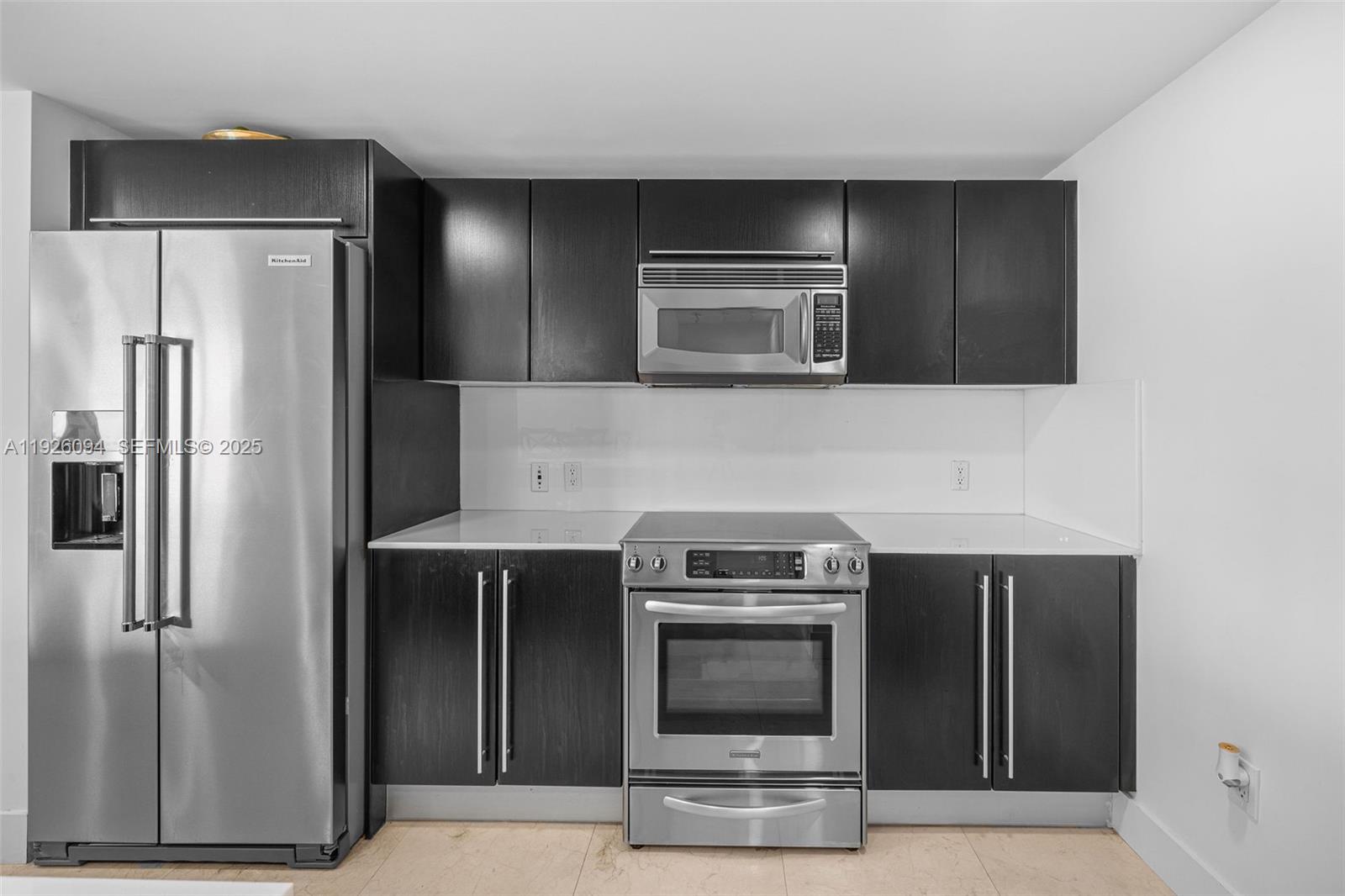 ONYX ON THE BAY CONDO - Residential