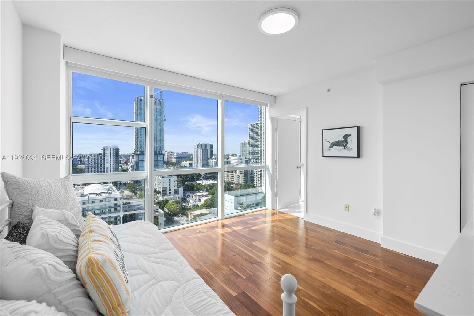 ONYX ON THE BAY CONDO - Residential