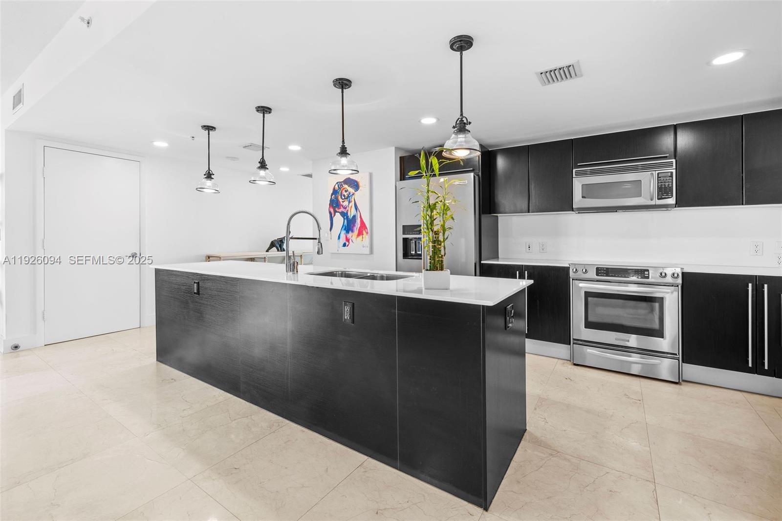 ONYX ON THE BAY CONDO - Residential