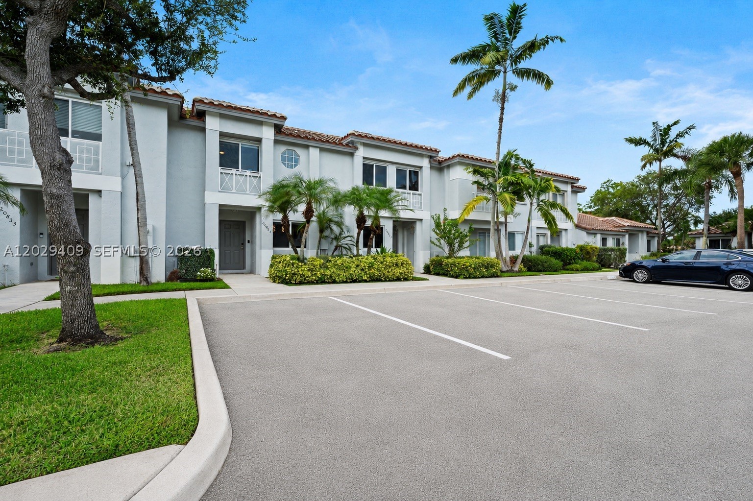 CHAPEL TRAIL II - Residential