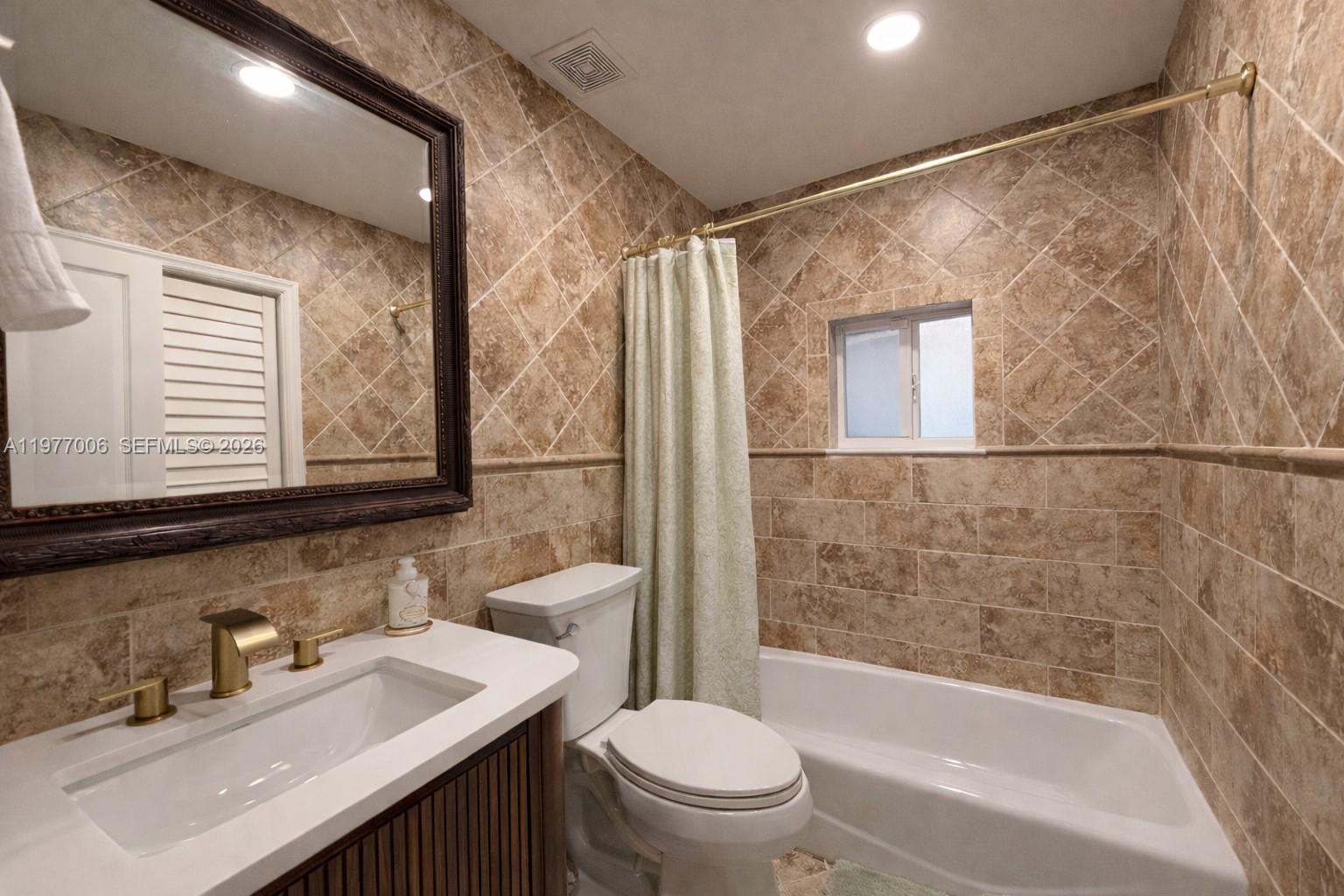 GIR SUB - Residential Lease