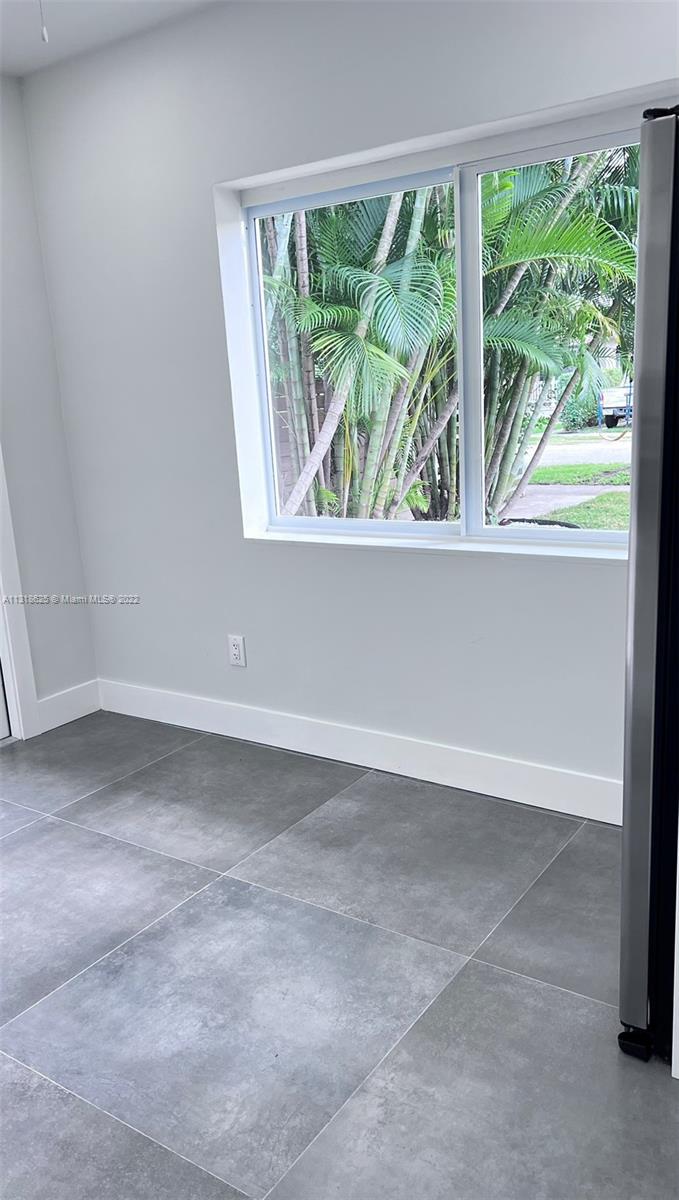 AMD PL BAY RIDGE - Residential Lease
