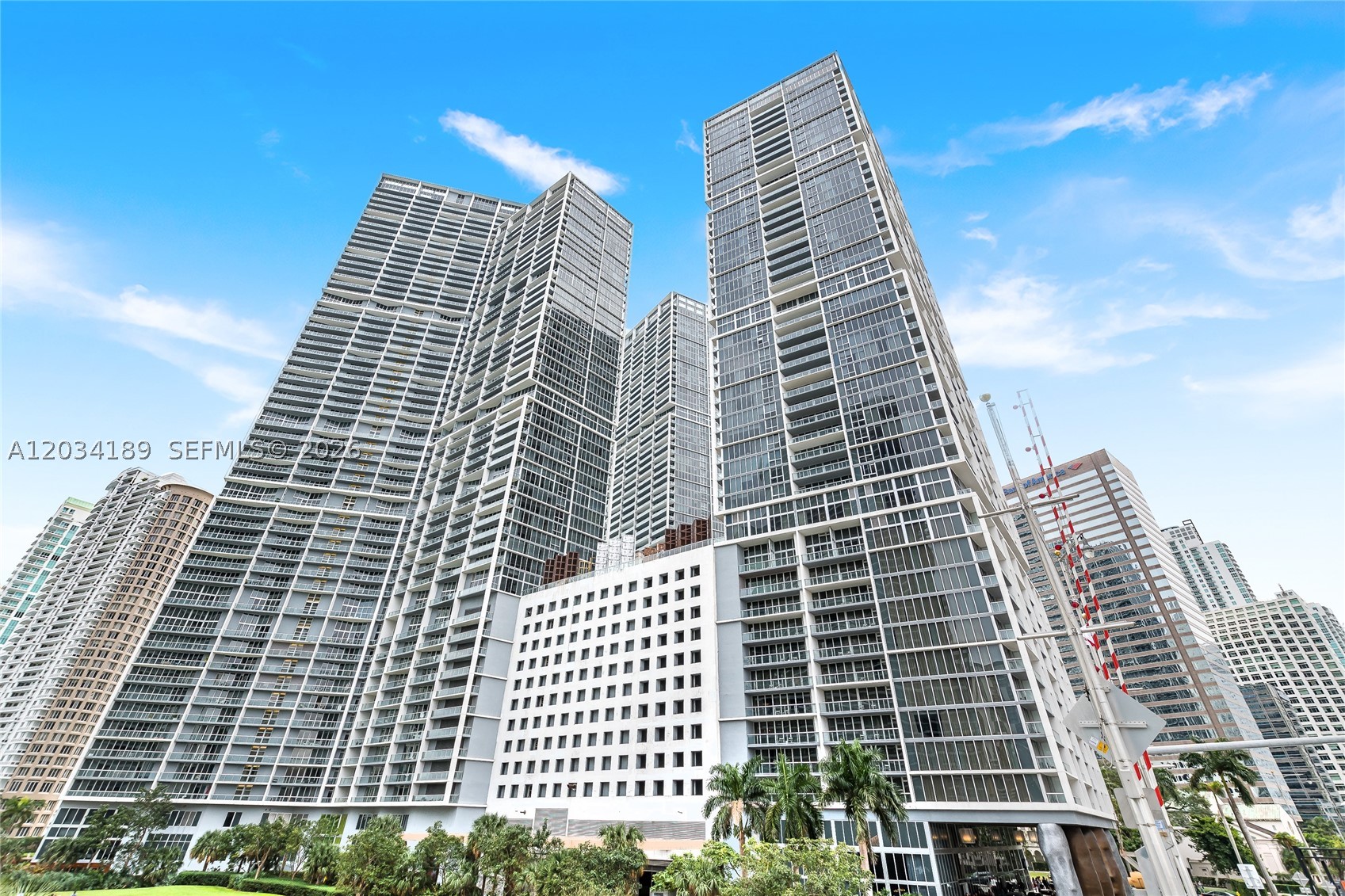 ICONBRICKELL CONDO NO 1 - Residential