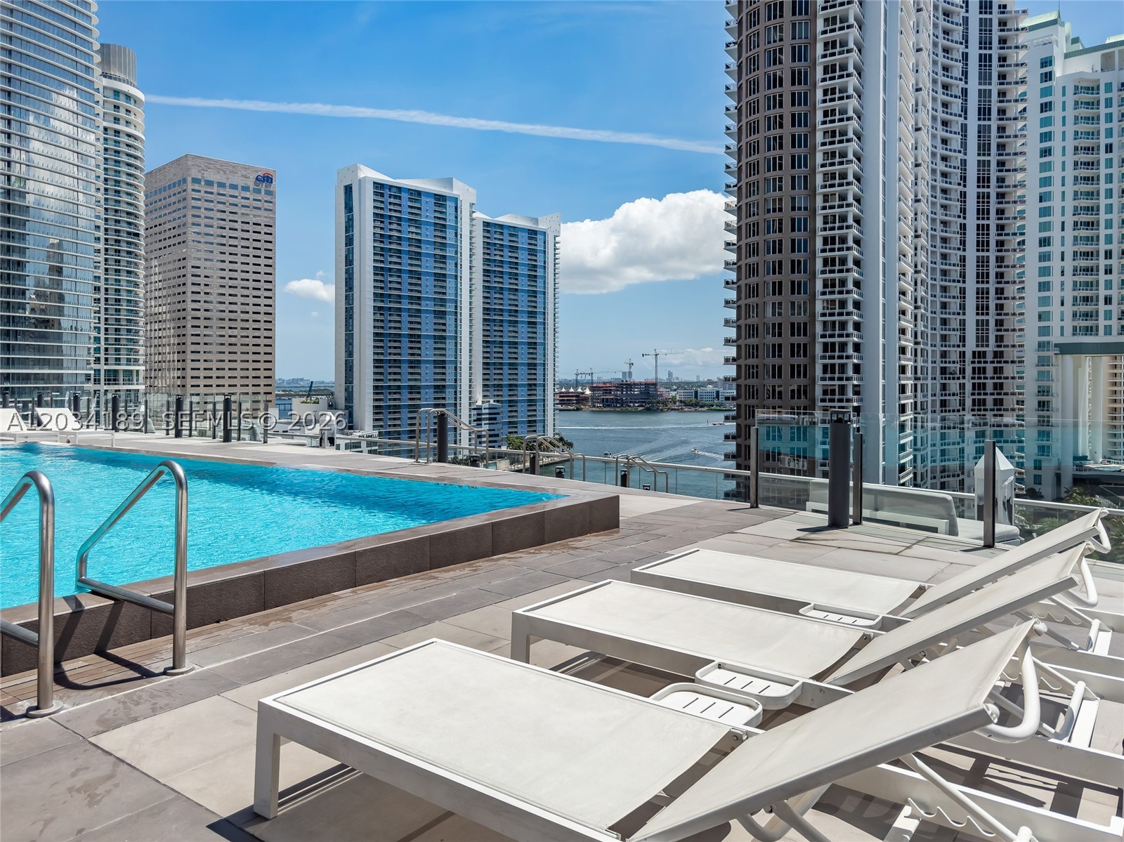 ICONBRICKELL CONDO NO 1 - Residential