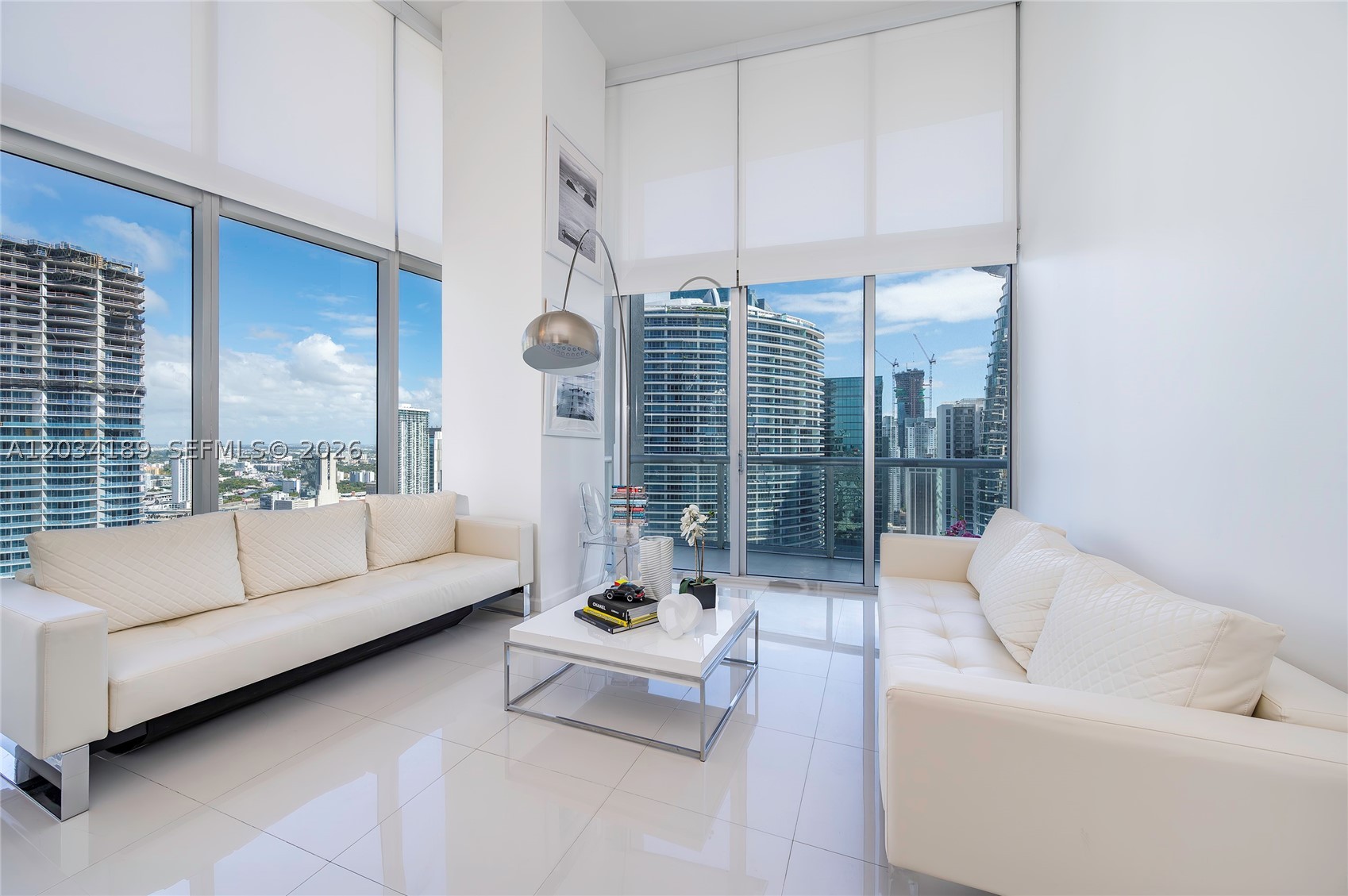 ICONBRICKELL CONDO NO 1 - Residential