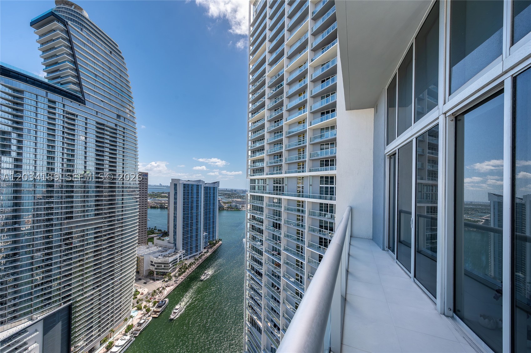 ICONBRICKELL CONDO NO 1 - Residential