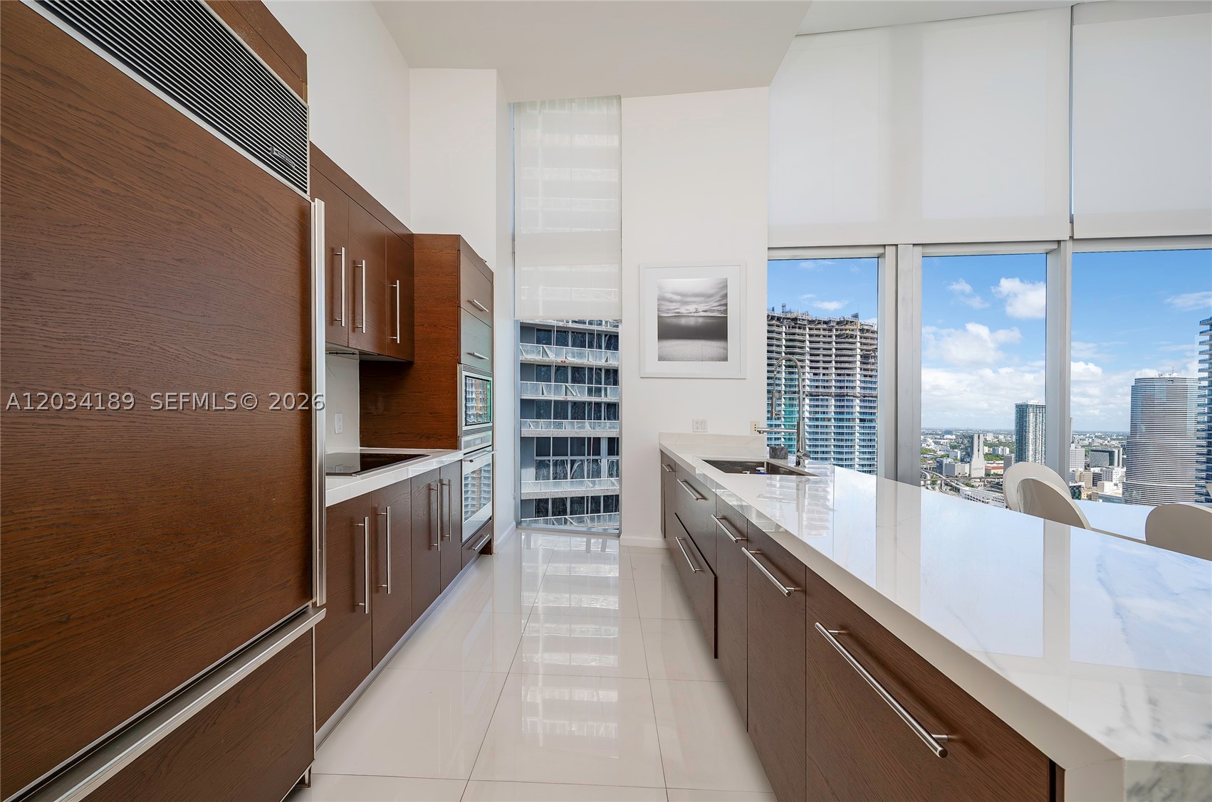 ICONBRICKELL CONDO NO 1 - Residential