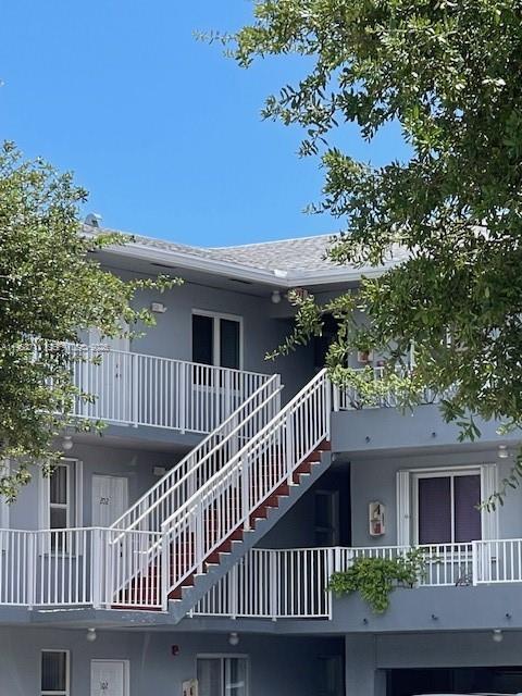 LAS VILLAS CONDO - Residential Lease