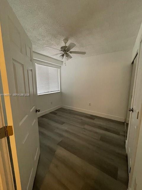 LAS VILLAS CONDO - Residential Lease