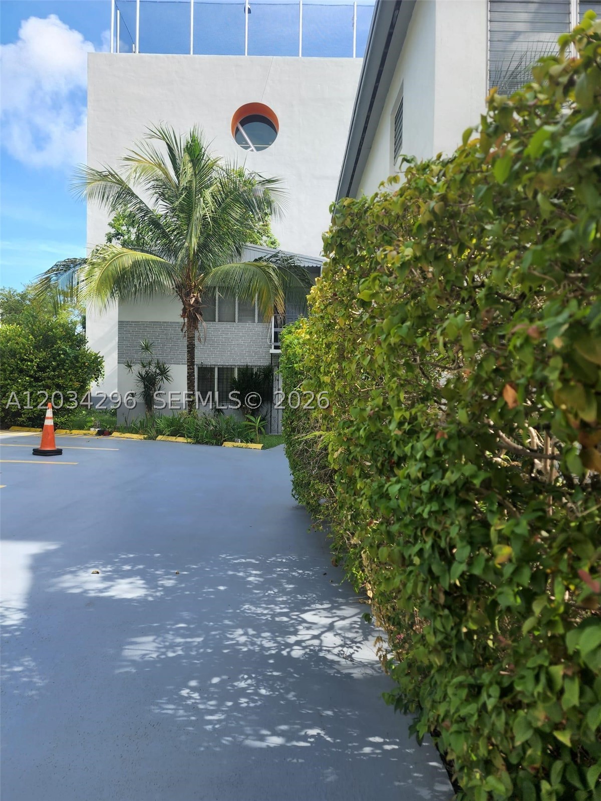 CITY OF MIAMI SOUTH - Residential Income