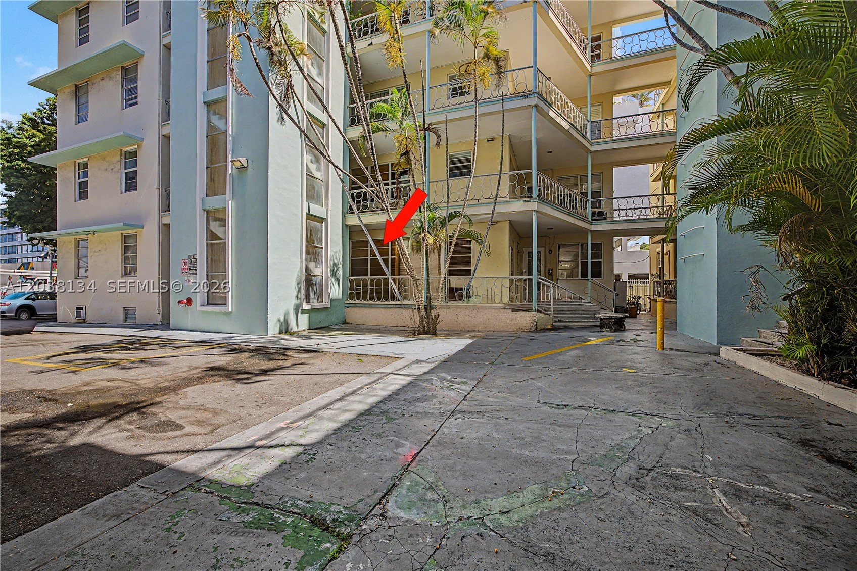 WASHINGTON PARK CONDO - Residential