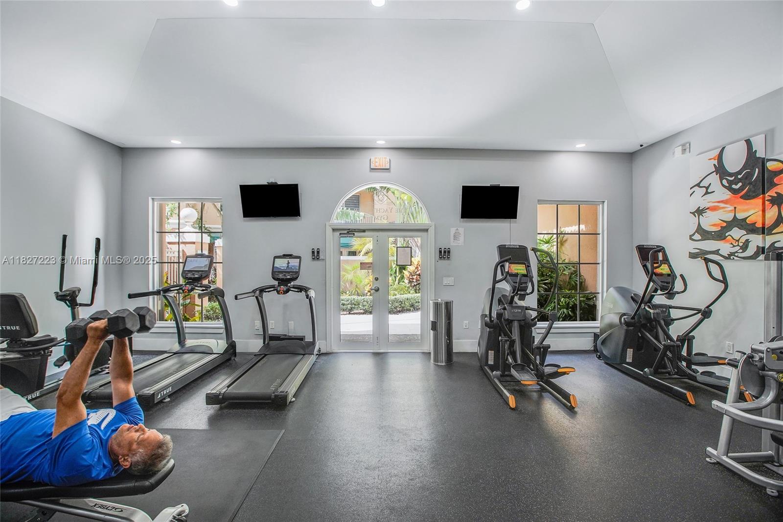 THE YACHT CLUB AT AVENTUR - Residential Lease