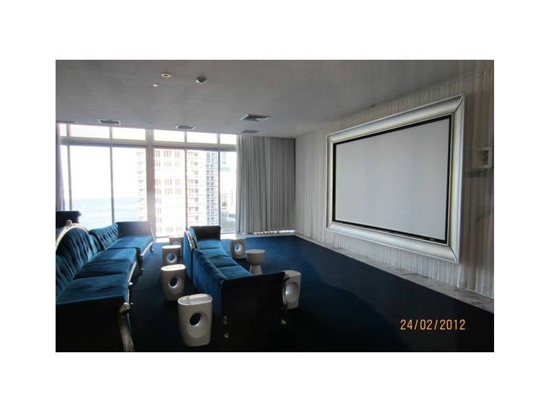 ICON BRICKELL - Residential Lease