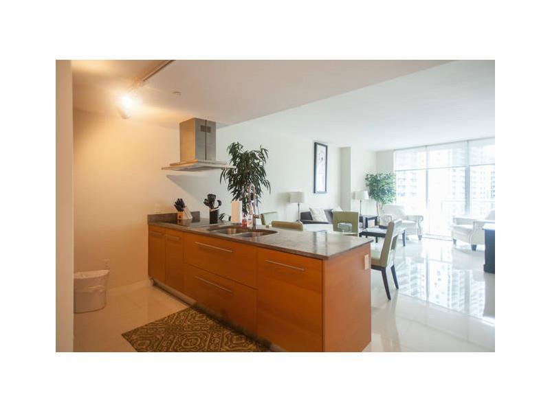 ICON BRICKELL - Residential Lease