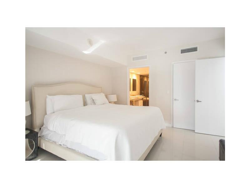 ICON BRICKELL - Residential Lease