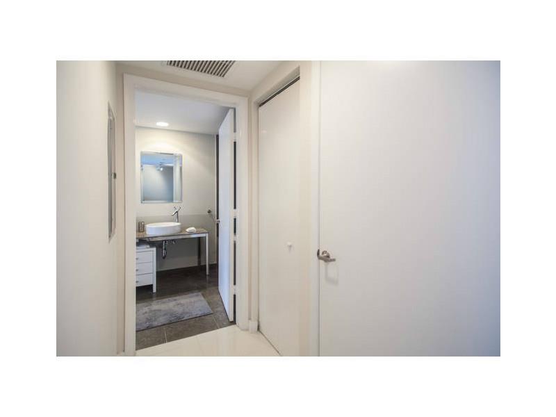 ICON BRICKELL - Residential Lease