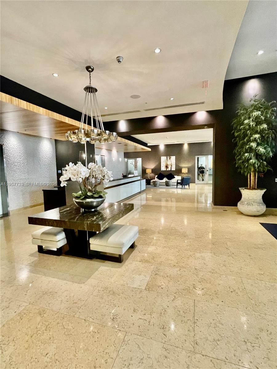INFINITY AT BRICKELL COND - Residential