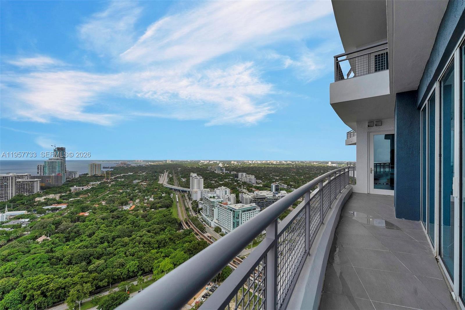 INFINITY AT BRICKELL COND - Residential
