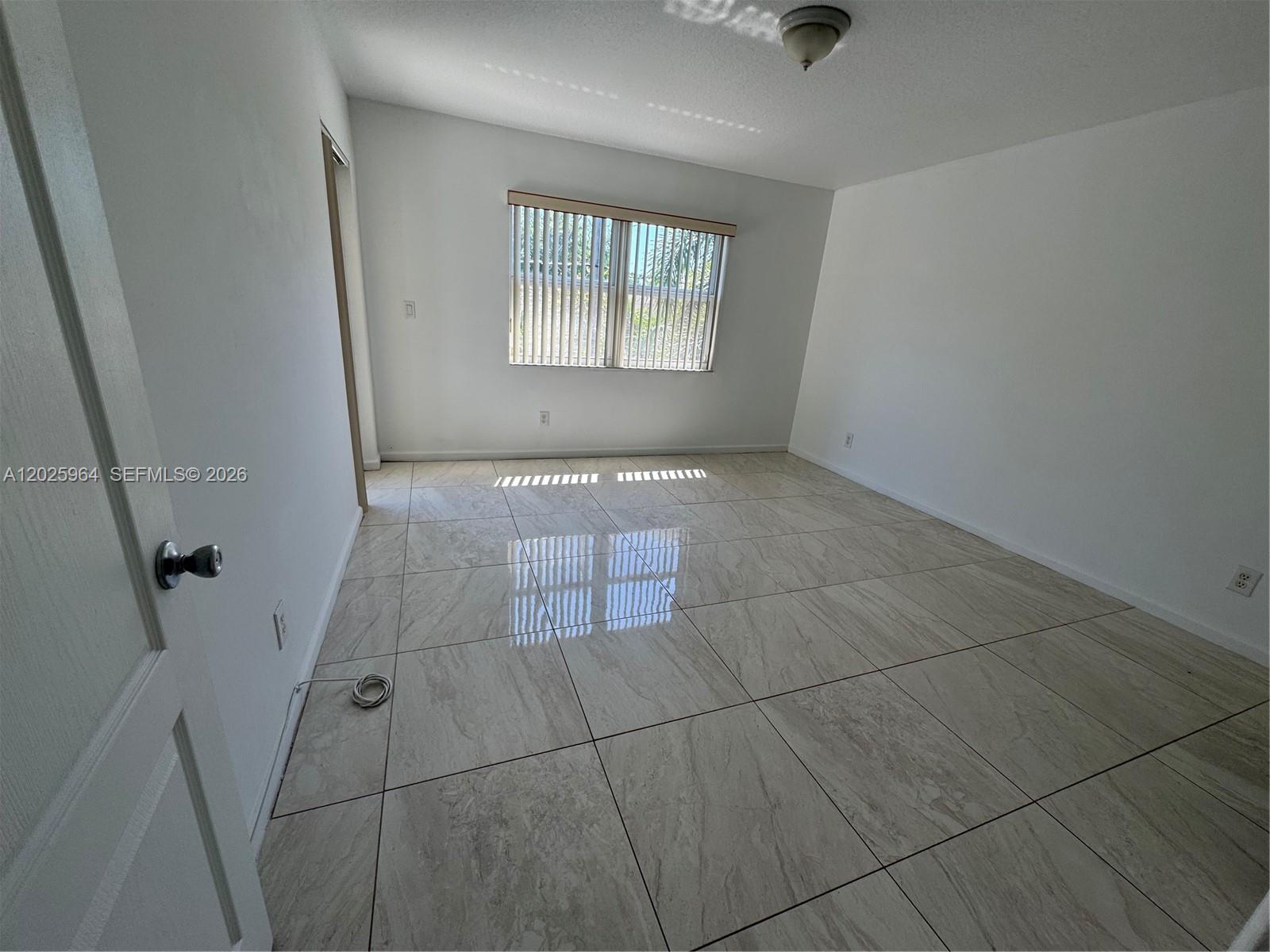 ATLANTIC SHORES DIXIE HIG - Residential Lease