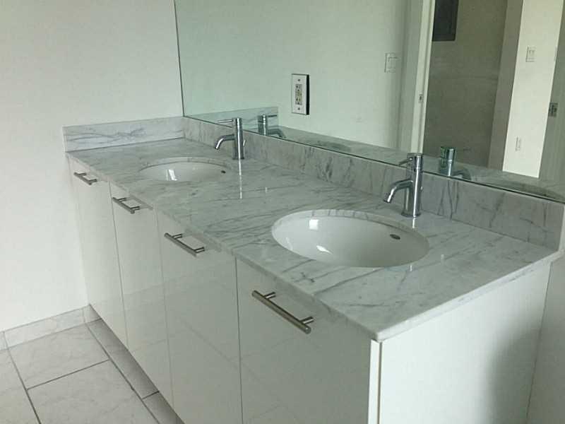 THE PLAZA BRICKELL - Residential Lease
