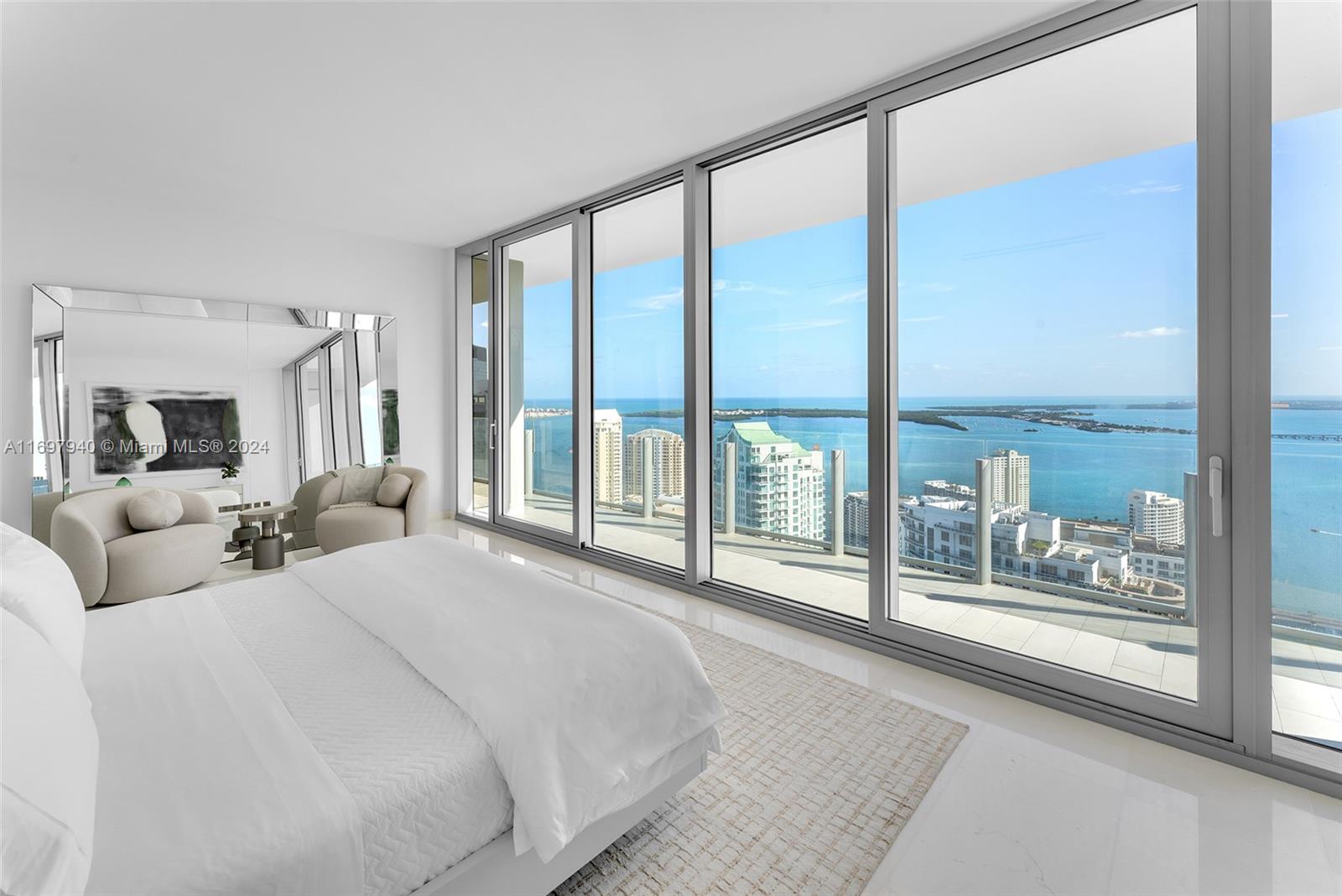 ASTON MARTIN RESIDENCES - Residential