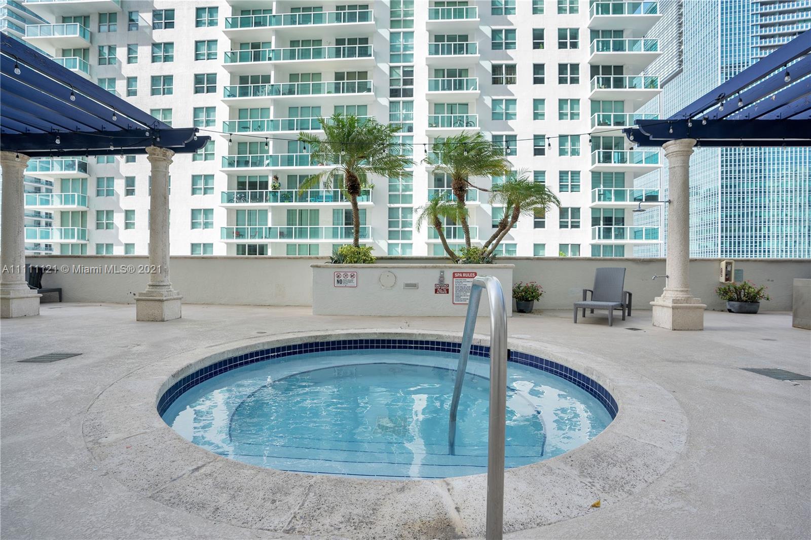 THE CLUB AT BRICKELL BAY - Residential