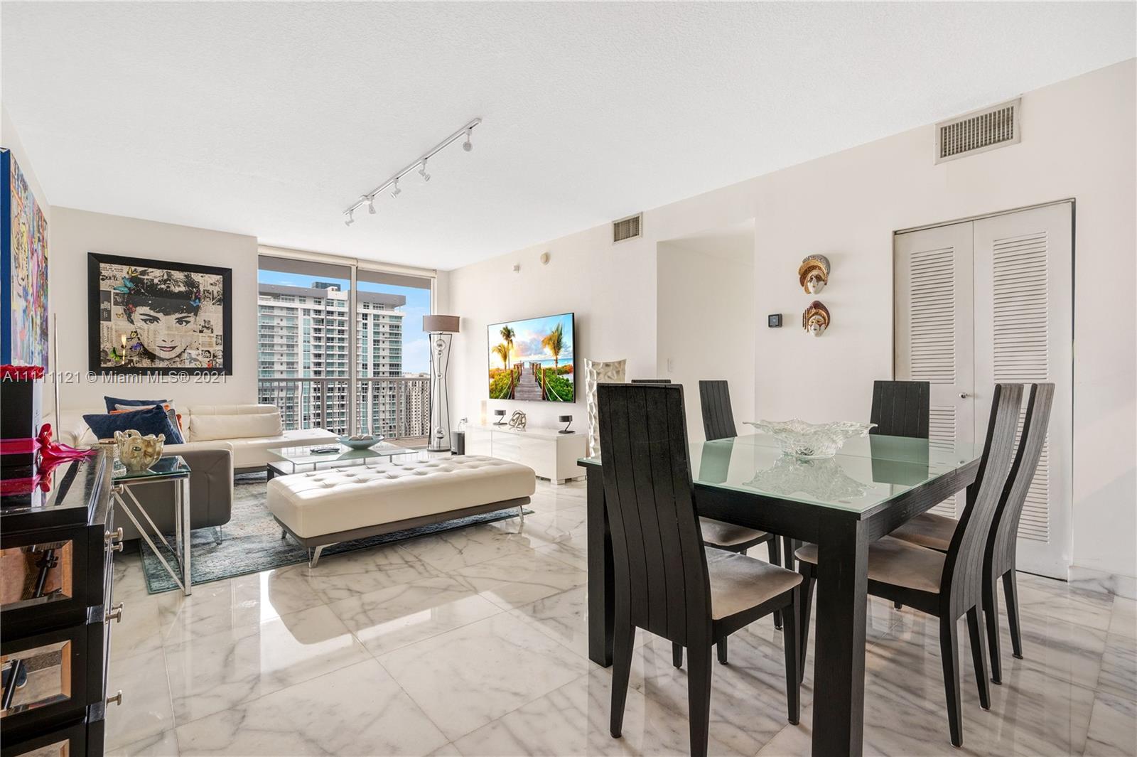 THE CLUB AT BRICKELL BAY - Residential