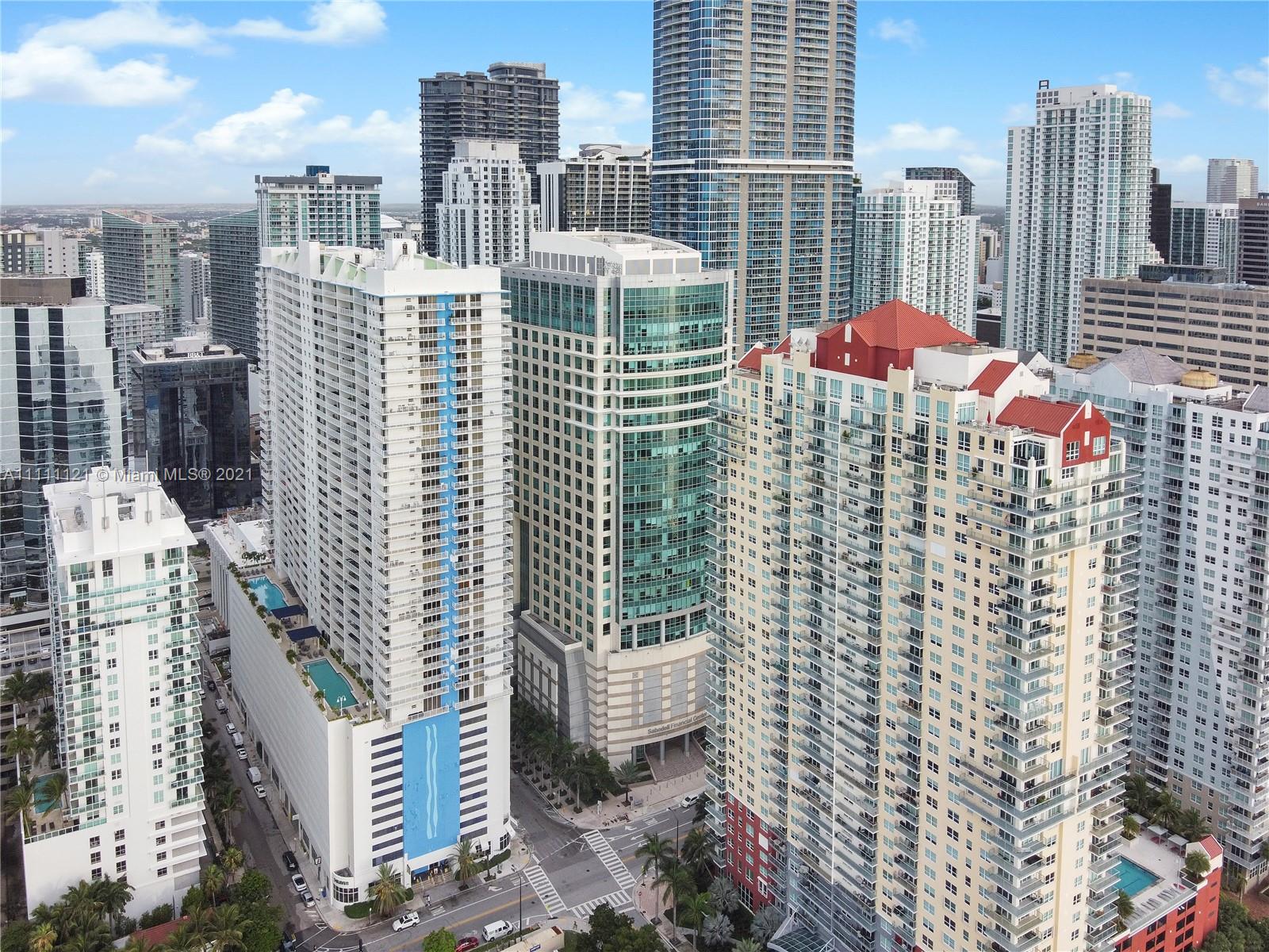 THE CLUB AT BRICKELL BAY - Residential