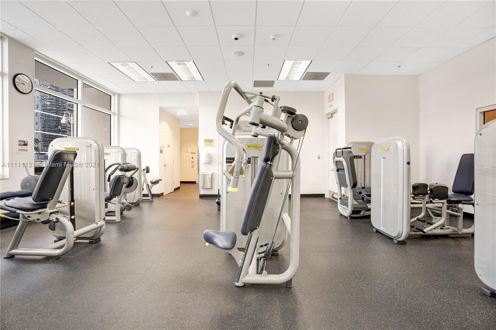 THE CLUB AT BRICKELL BAY - Residential