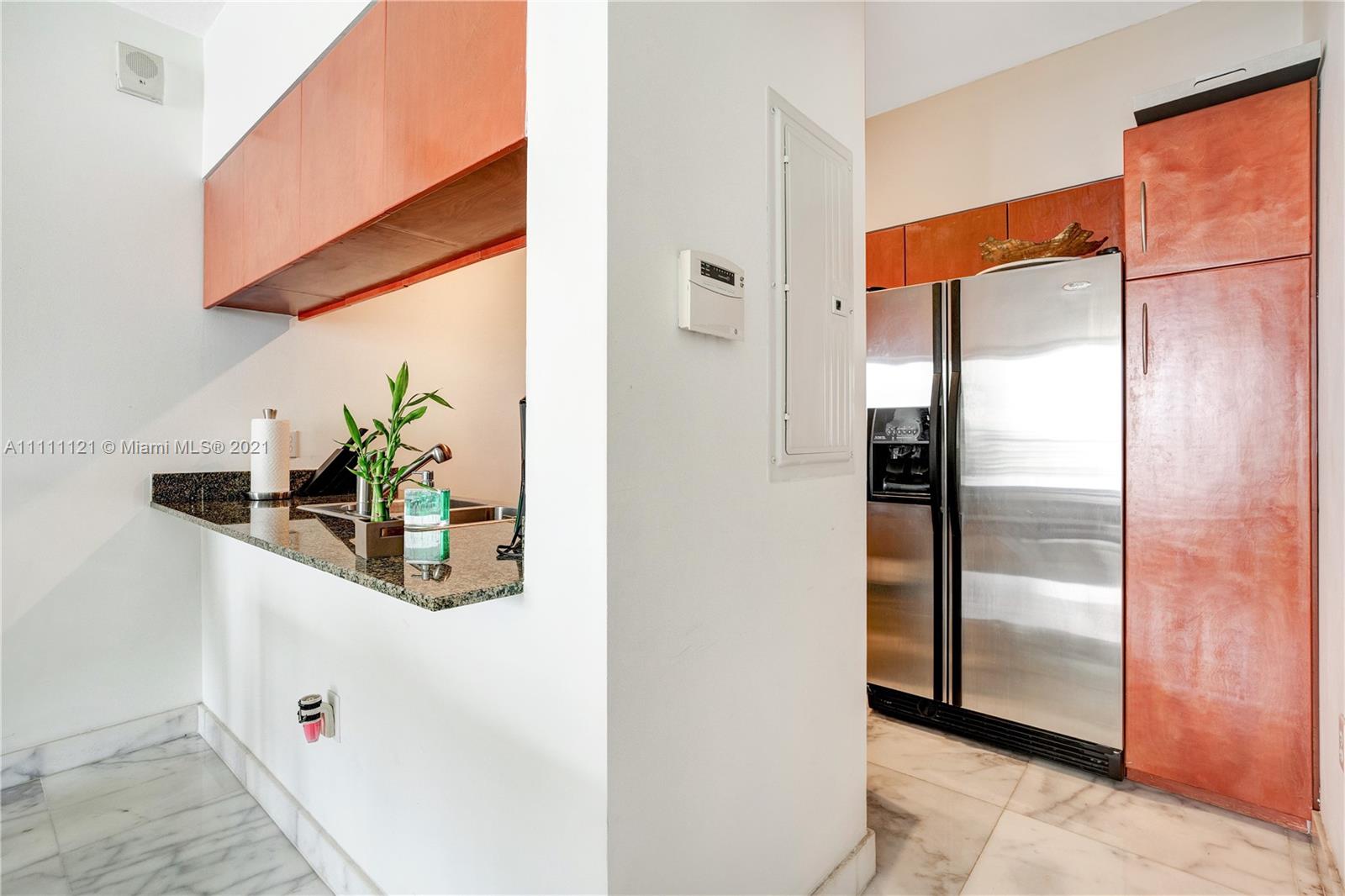 THE CLUB AT BRICKELL BAY - Residential