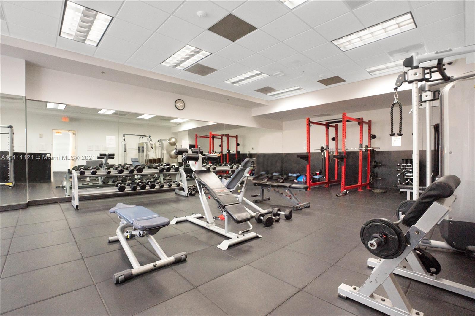 THE CLUB AT BRICKELL BAY - Residential
