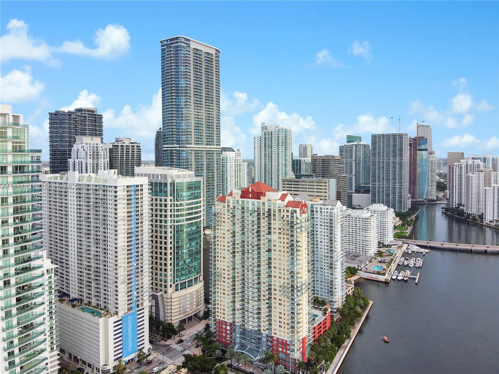 THE CLUB AT BRICKELL BAY - Residential