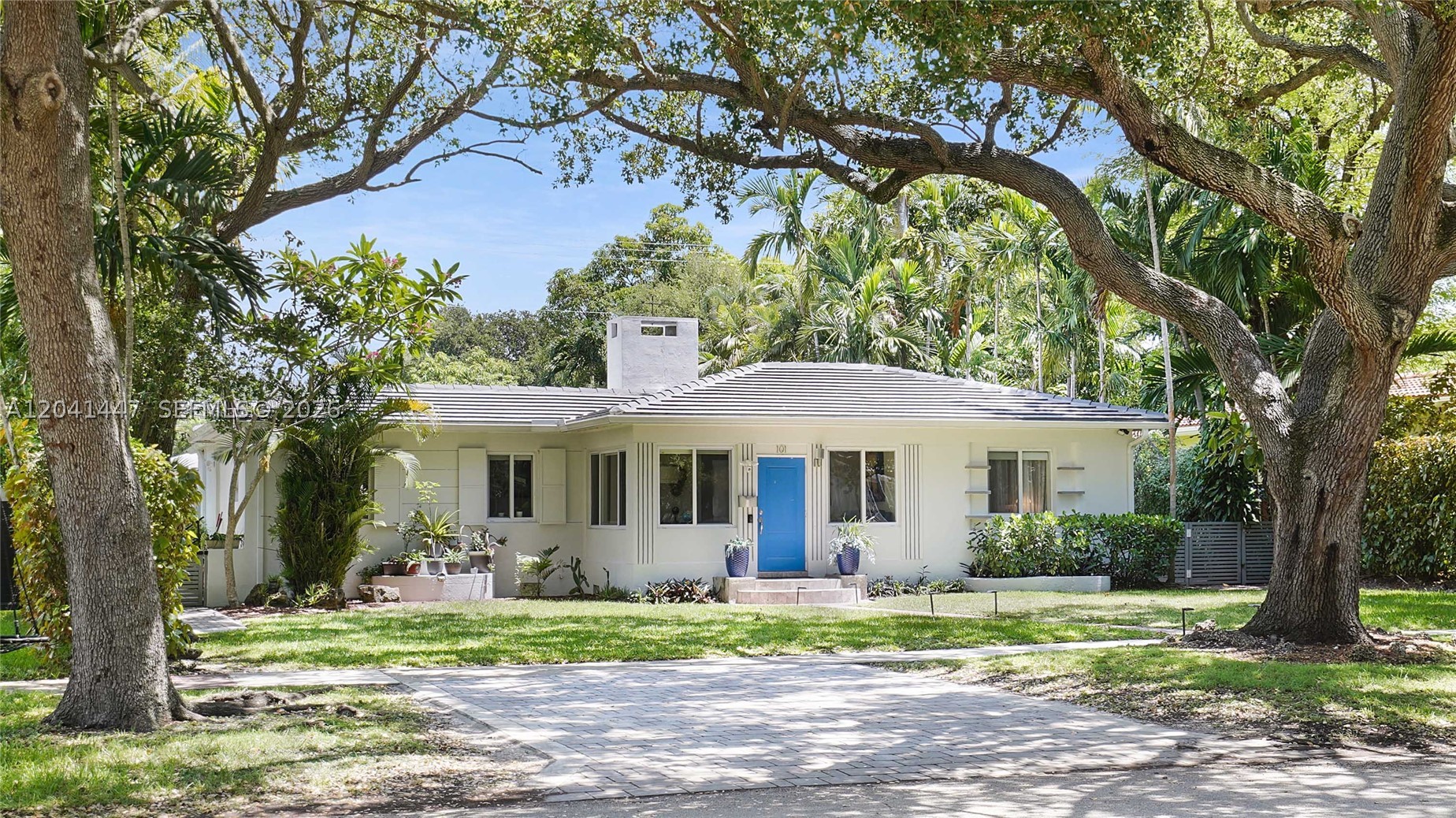 COLLEGE HEIGHTS - Residential