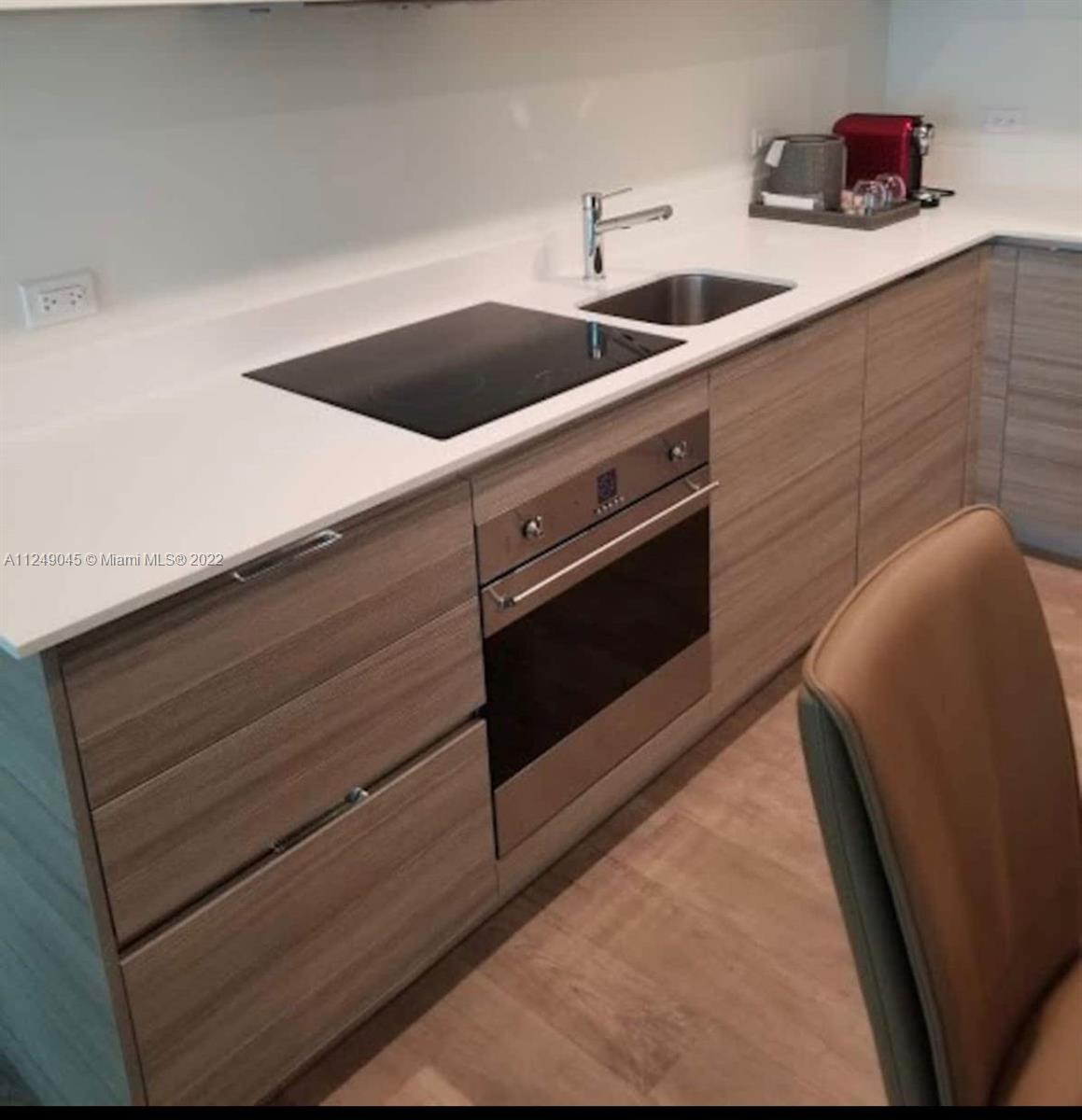 COSTA HOLLYWOOD CONDO - Residential