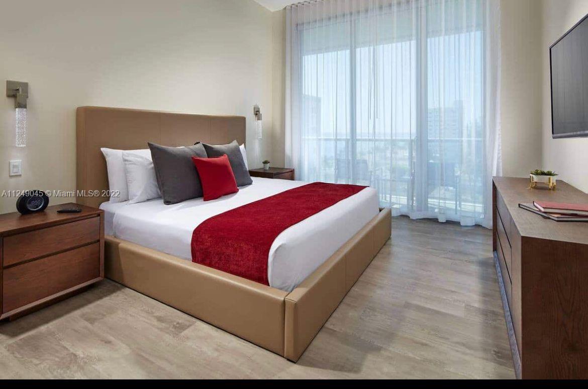 COSTA HOLLYWOOD CONDO - Residential