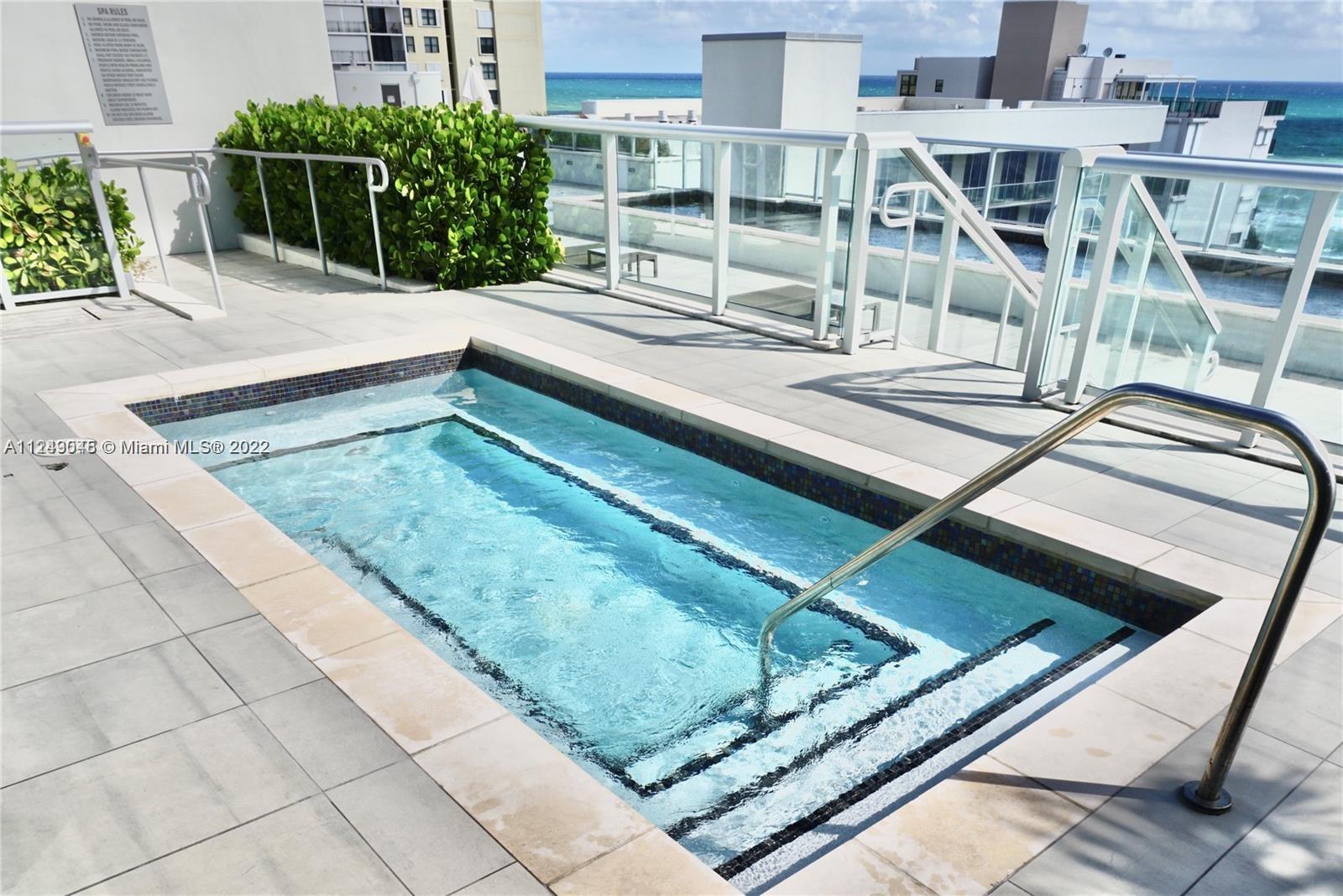 COSTA HOLLYWOOD CONDO - Residential