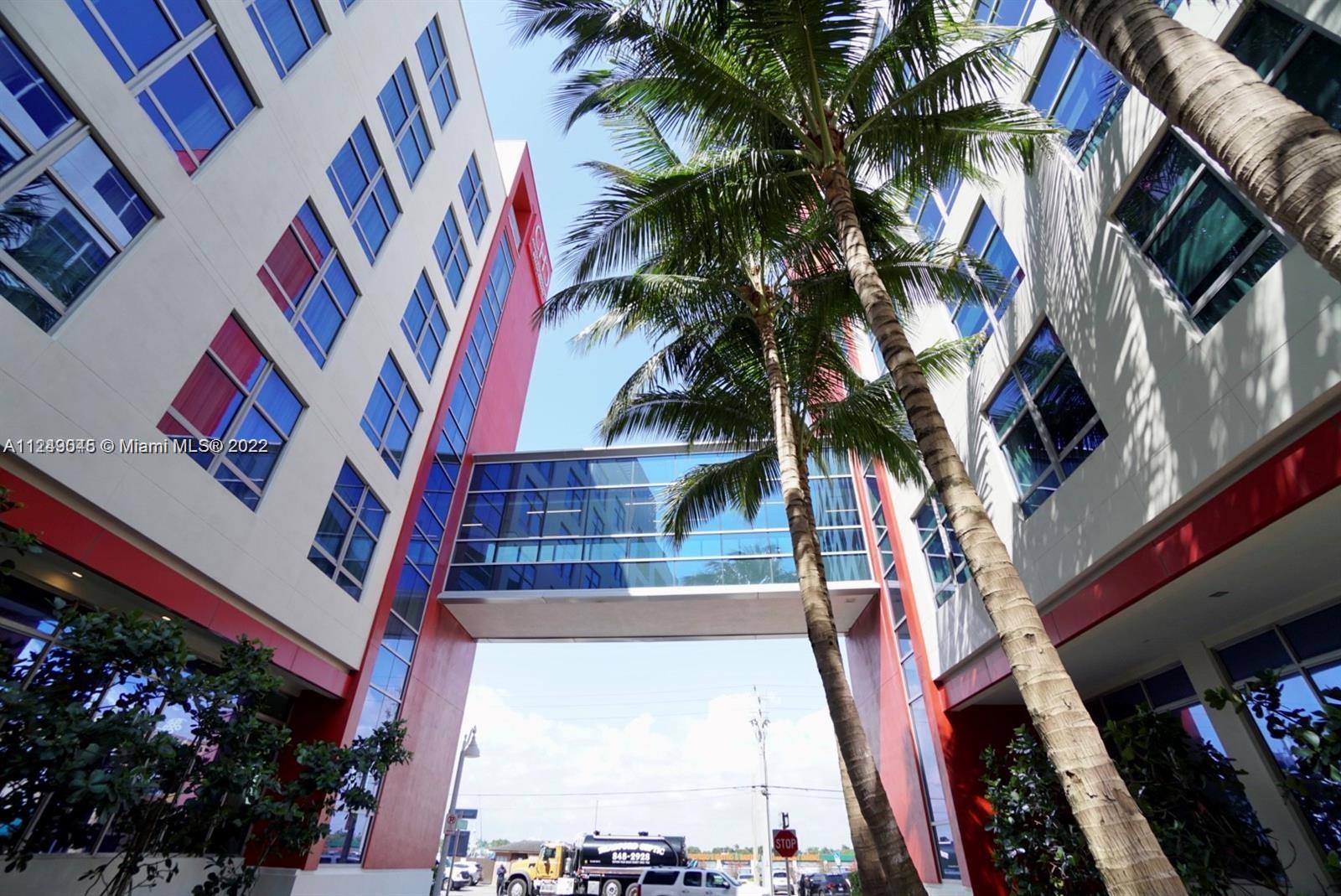 COSTA HOLLYWOOD CONDO - Residential