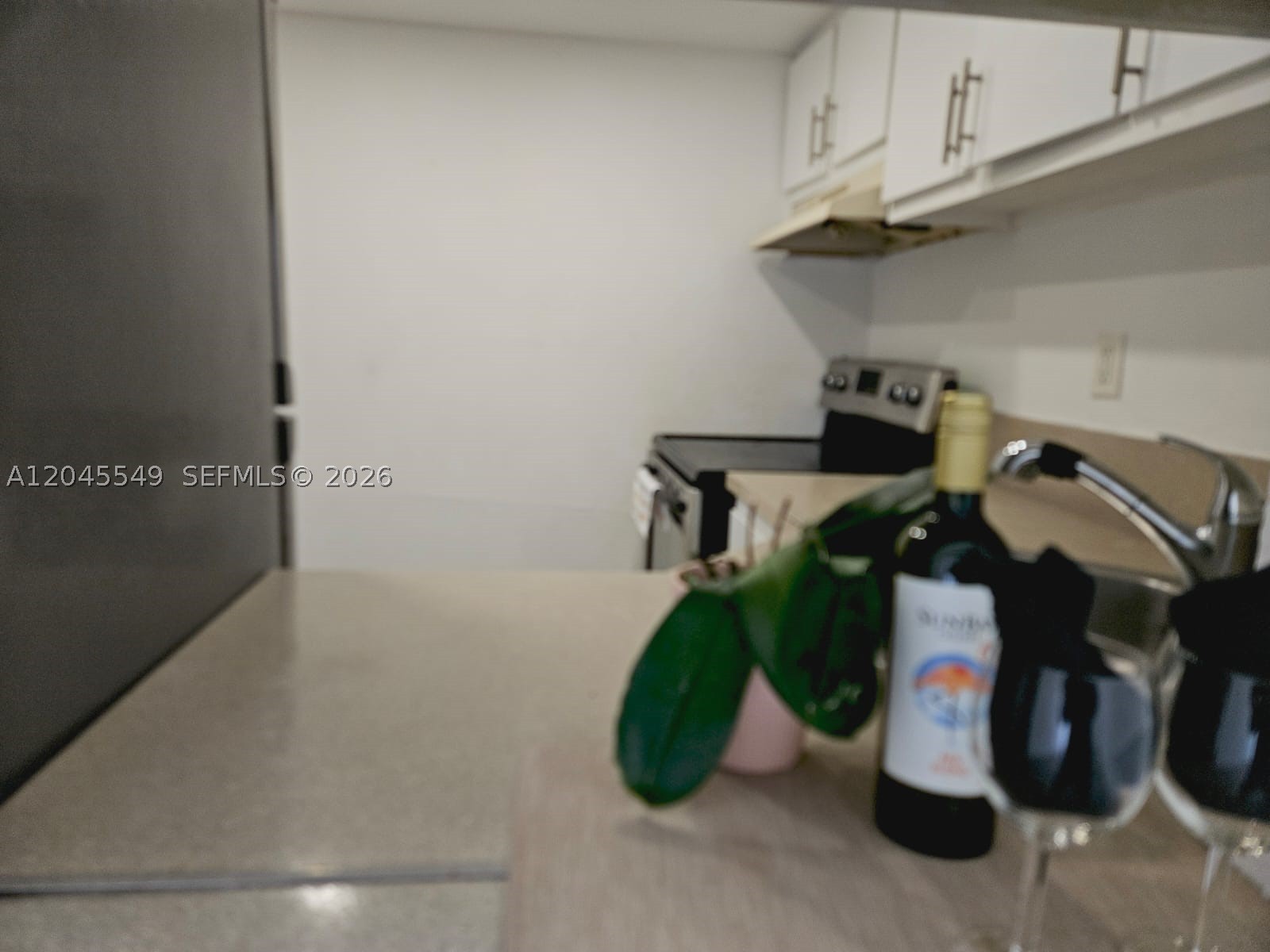 YOLANDA VILLAS CONDO - Residential Lease