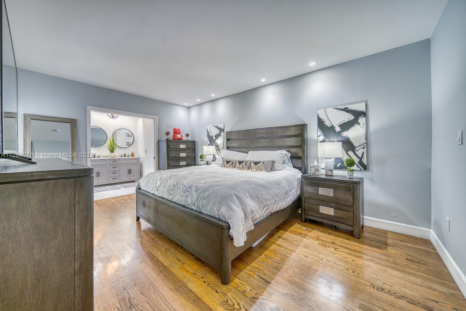 SOUTH SHENANDOAH - Residential Lease